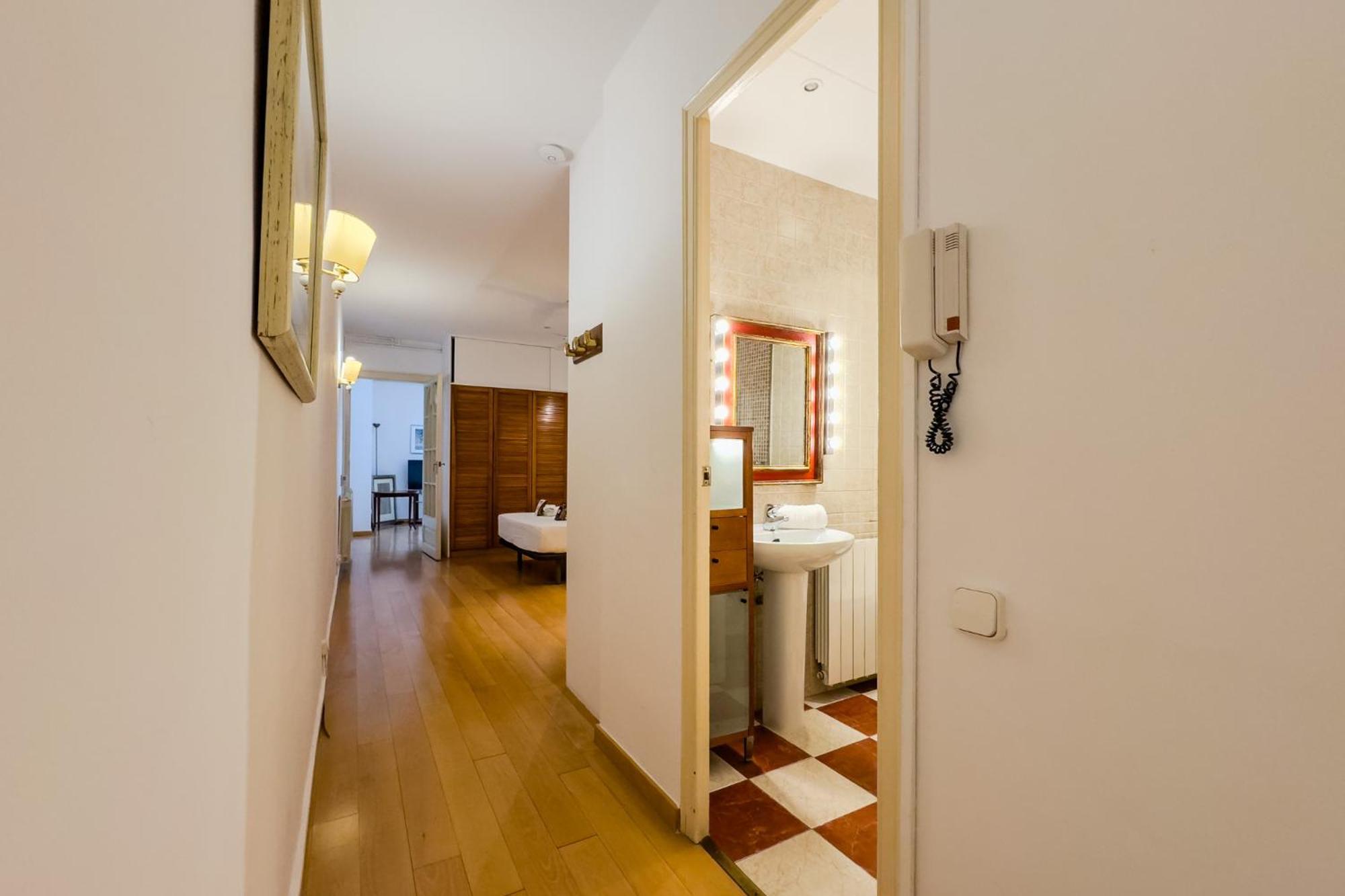 Enrique Granados Apartment Барселона Екстериор снимка