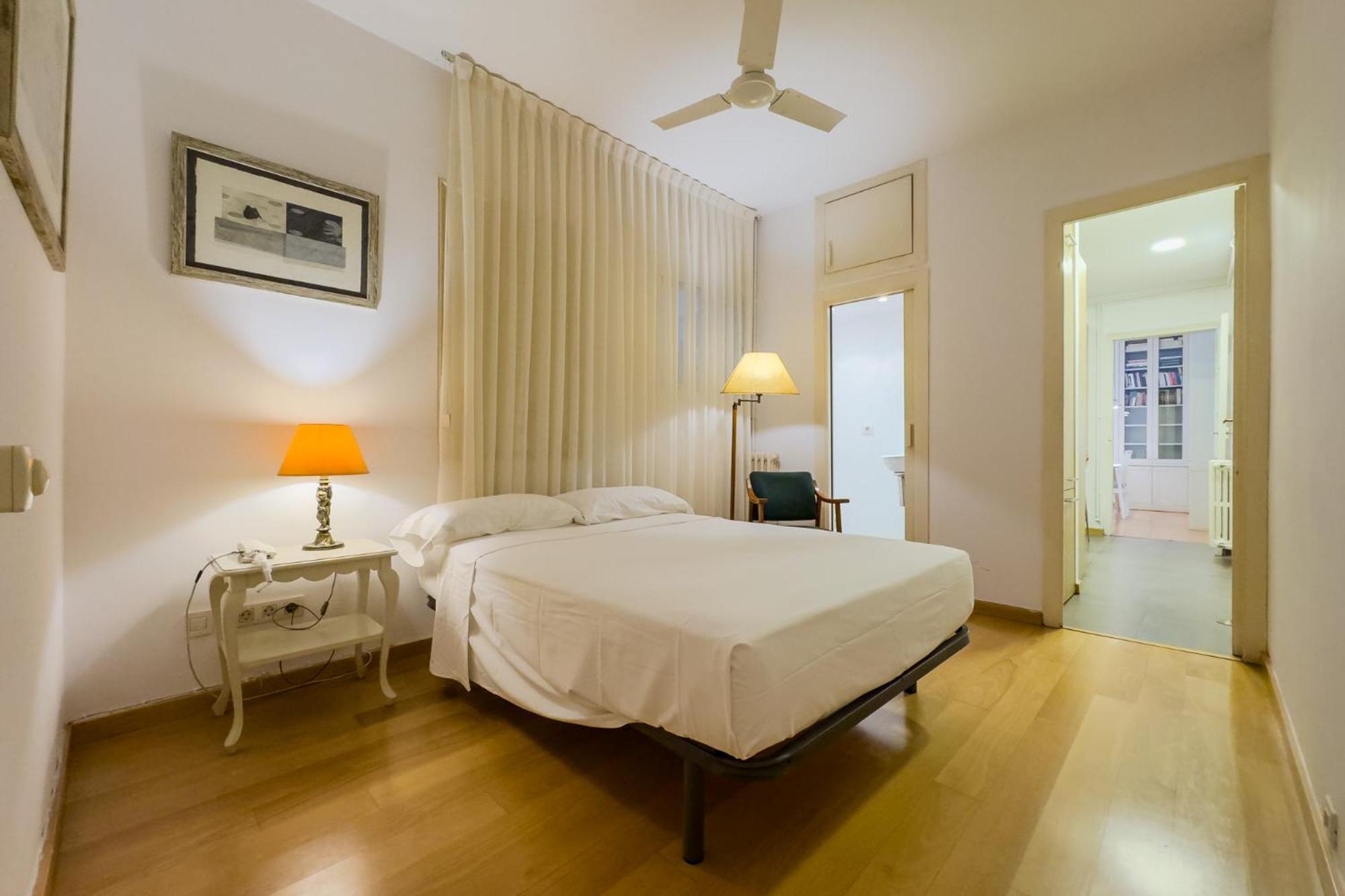 Enrique Granados Apartment Барселона Екстериор снимка